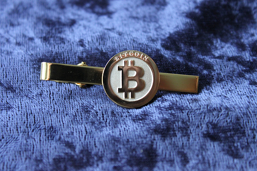 Tiepin / tie bar. Tags