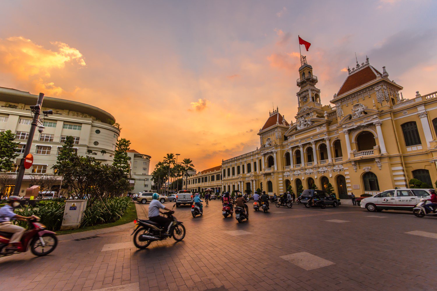 Vietnam's securities regulator warns industry to avoid crypto activities Vietnam's securities regulator warns industry to avoid crypto activities