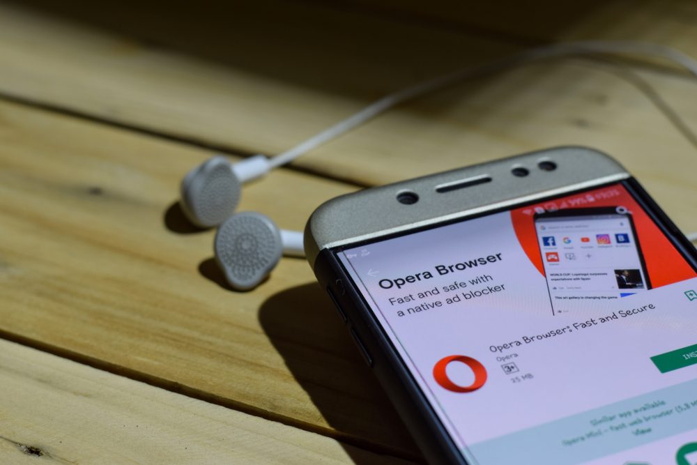 Internet giant opera brings native ethereum wallet to desktop web browser Opera