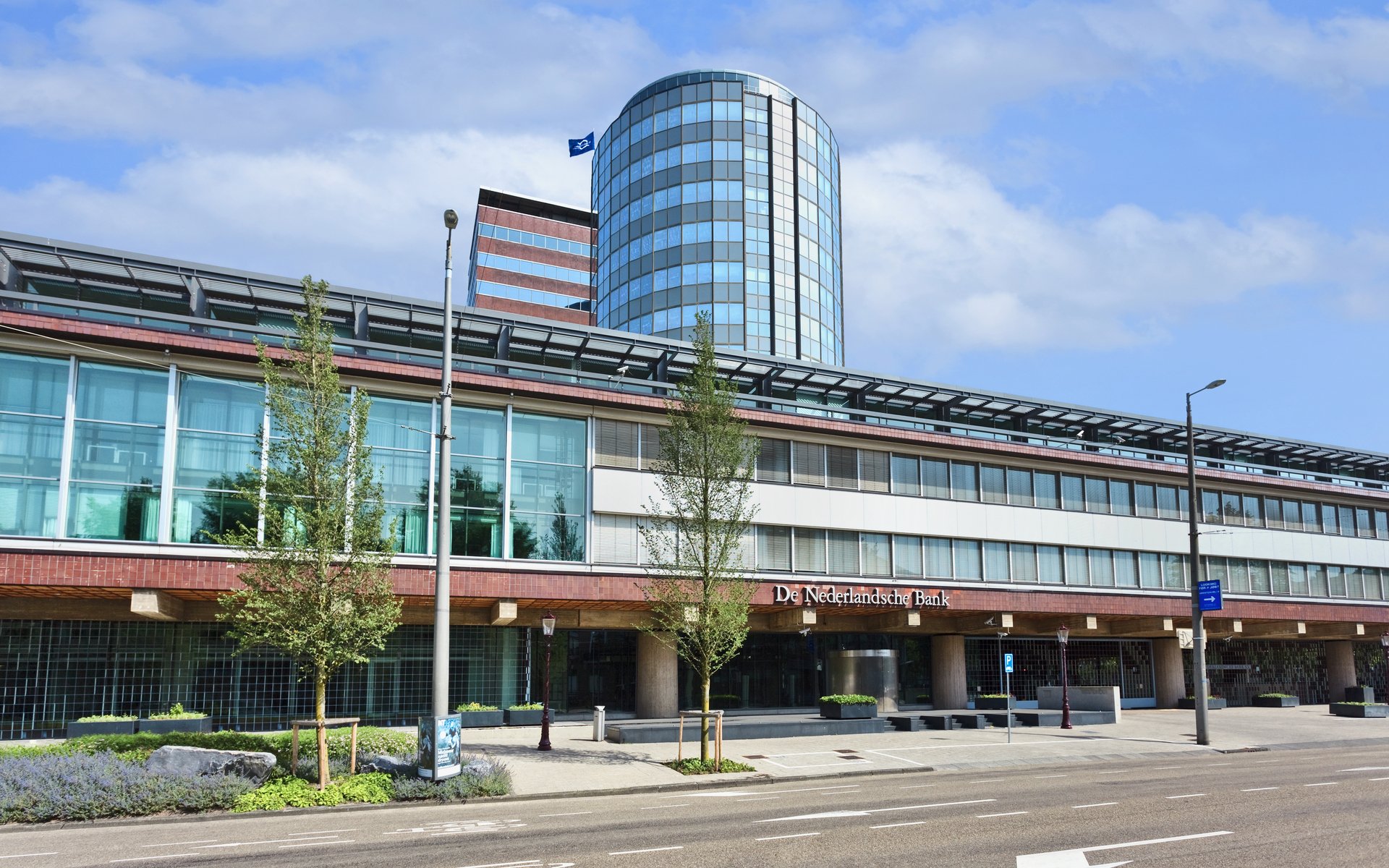 Netherlands central bank: we don’t consider cryptocurrency to be money Netherlands central bank: we don’t consider cryptocurrency to be money