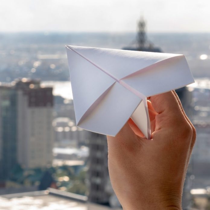 Shutterstock_1077922841_1600-768x768. Jpg Pavel durov closes uk-based company telegram messenger llp