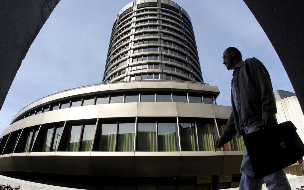 India fears ₿itcoin and cryptocurrencies could destabilize rupee Bank of international settlements (bis)