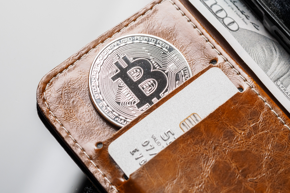 Bezahlen mit bitcoin: spanisches start-up kündigt debitkarte an Bezahlen mit bitcoin: spanisches start-up kündigt debitkarte an