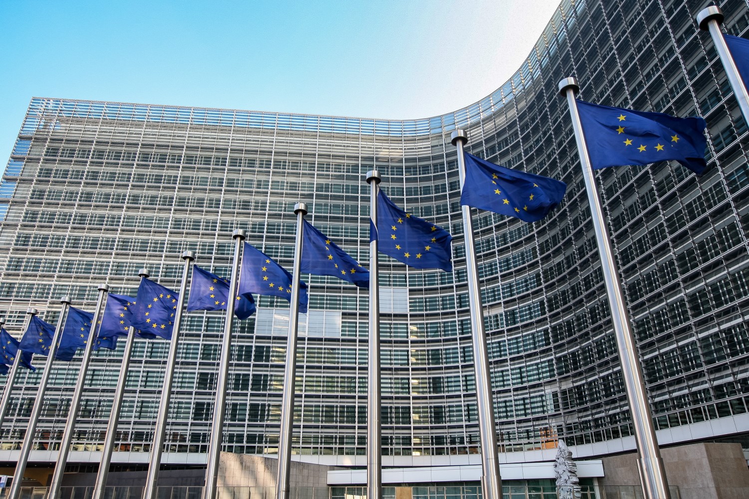 Eu report: blockchain adoption will be led by permissioned platforms Eu report: blockchain adoption will be led by permissioned platforms