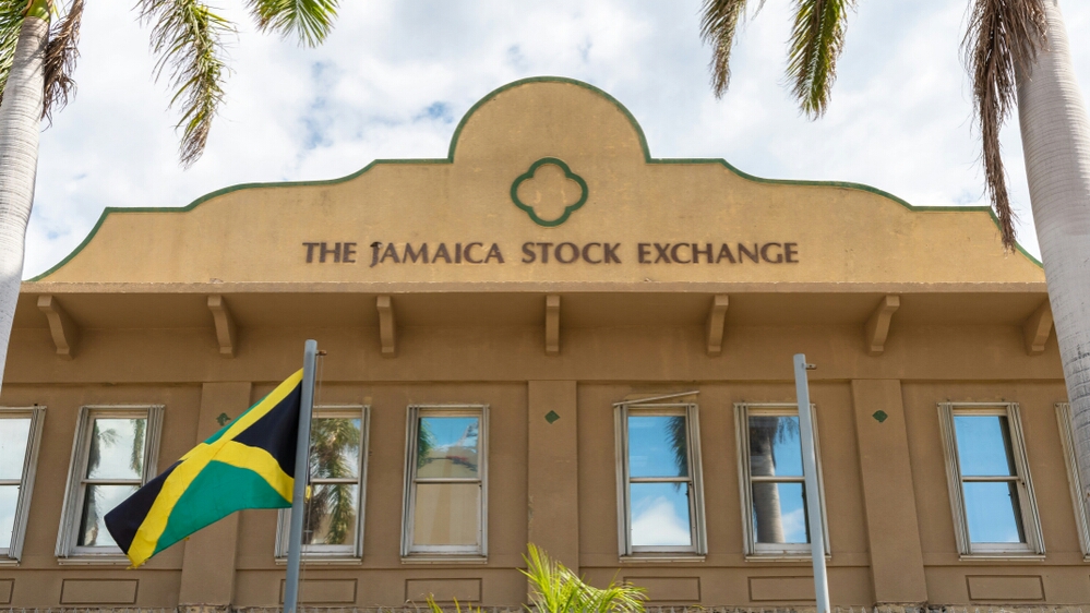 How traditional stock markets can help mainstream cryptocurrency How traditional stock markets can help mainstream cryptocurrency