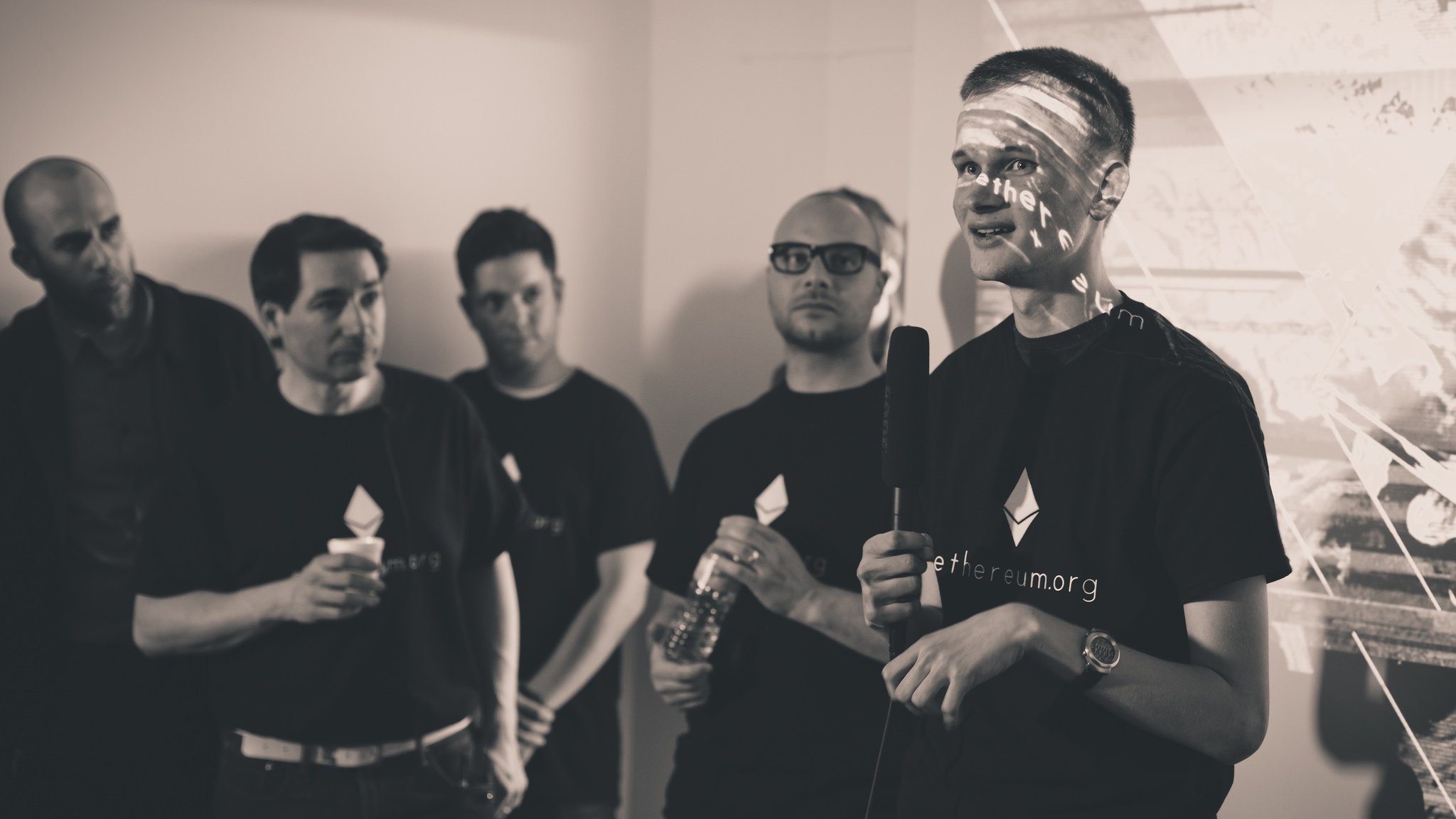 Vitalik buterin urges south korea to deregulate blockchain, embrace crypto Vitalik buterin urges south korea to deregulate blockchain, embrace crypto