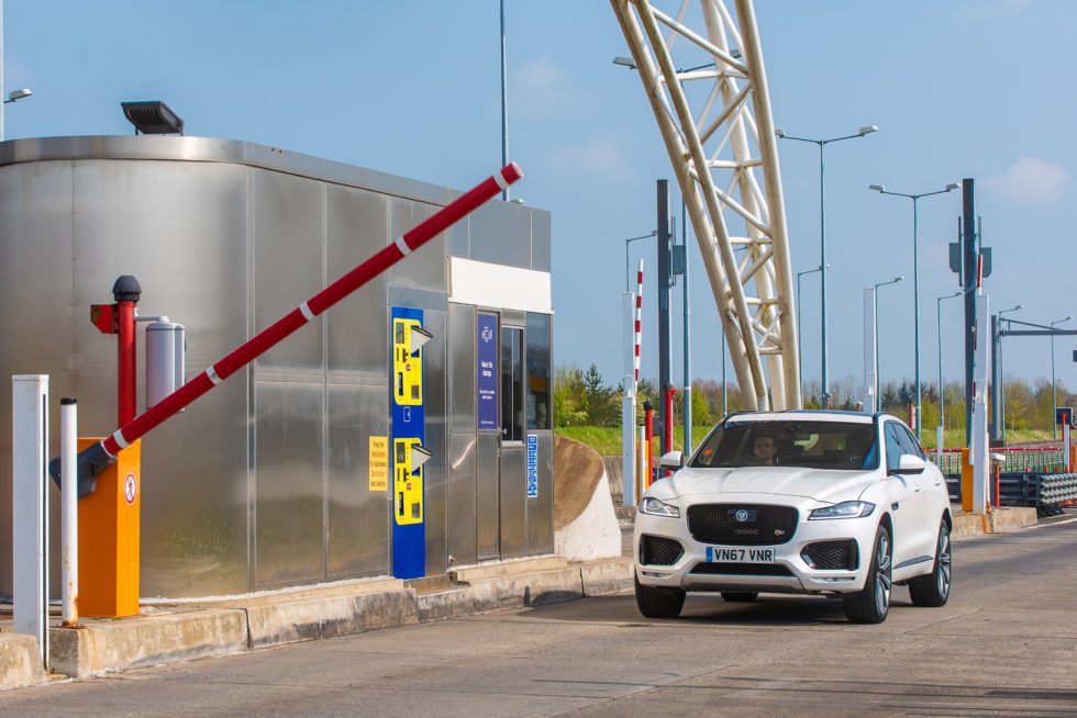 Jaguar land rover to reward drivers with cryptocurrency Jaguar land rover to reward drivers with cryptocurrency