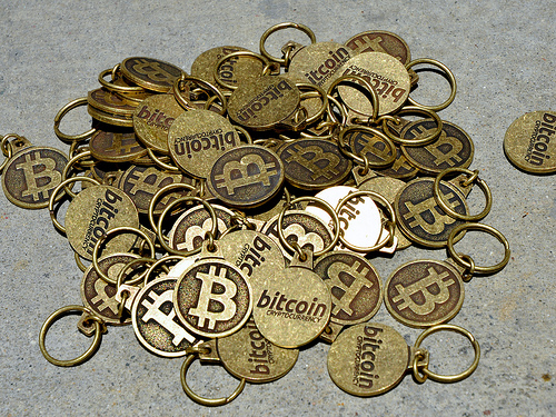 Bitcoin-keychain-pile-photo_0426 Tags