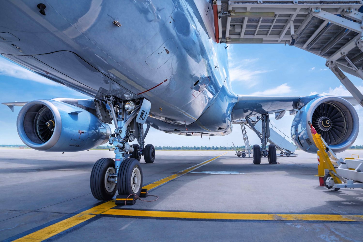 Amsterdam's airport lets travelers swap leftover euros for cryptos Amsterdam's airport lets travelers swap leftover euros for cryptos