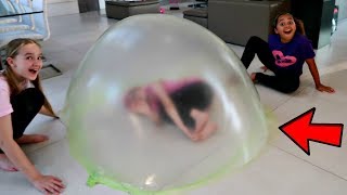 Tiana's giant slime bubble!! Tiana's giant slime bubble!!