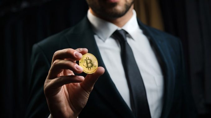 Jamie dimon knocks down bitcoin (btc), again Jamie dimon