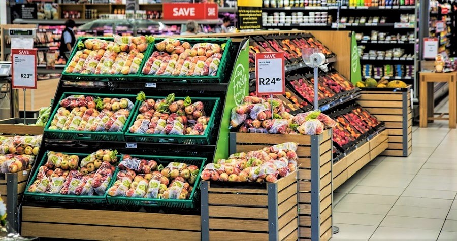 ‘boring’ blockchain could become mainstream in 2019: mit Walmart and carrefour use bitcoin to track produce