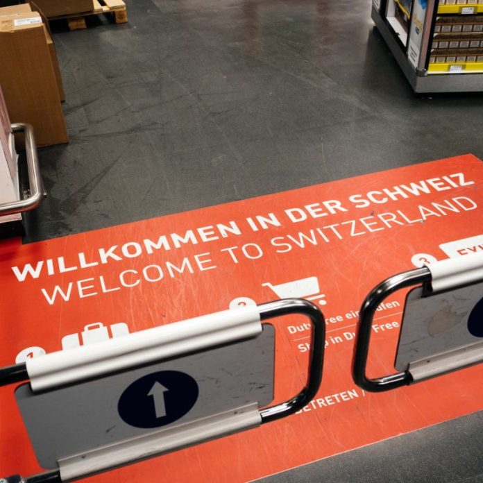 Shutterstock_1281523681_1600-768x768. Jpg Xapo transfers key operations to switzerland