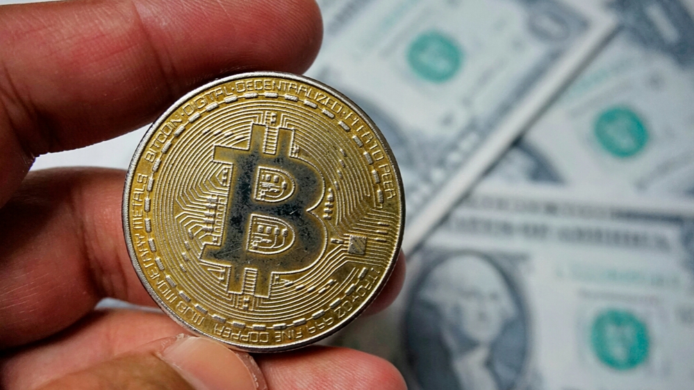 Heavy borrowers and near-failed states likely to drive hyperbitcoinization Heavy borrowers and near-failed states likely to drive hyperbitcoinization