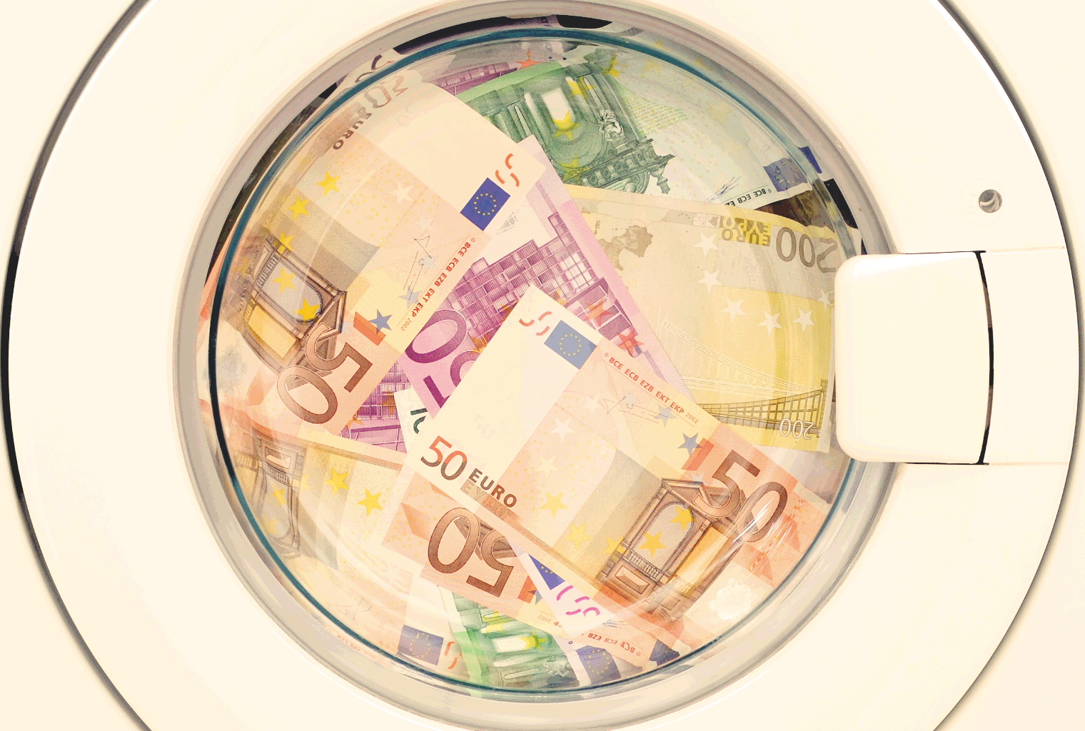 Big banks money laundering: ubs fined $4. 2 billion, danske shuts down in 4 countries Big banks money laundering: ubs fined $4. 2 billion, danske shuts down in 4 countries