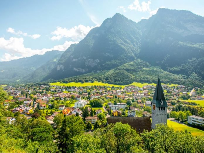 2019-02-21-22-56-49-768x576. Jpg Liechtenstein bank creates cryptocurrency trading platform for institutional investors