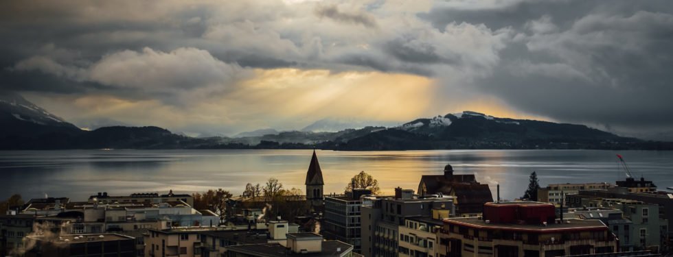 Switzerland moves forward to fit cryptocurrency into traditional regulations Former ubs bankers raise funds for innovative bank in zug
