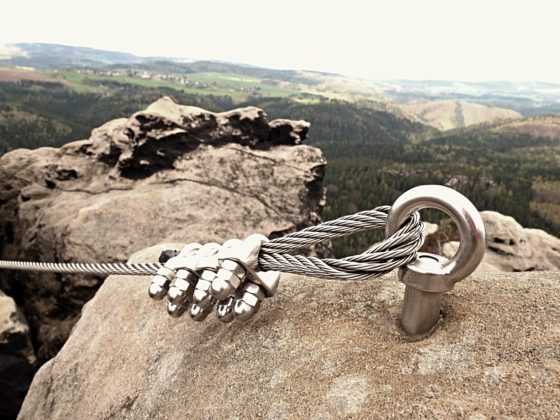 Tether’s new terms of service spark fractional reserve concerns Tether