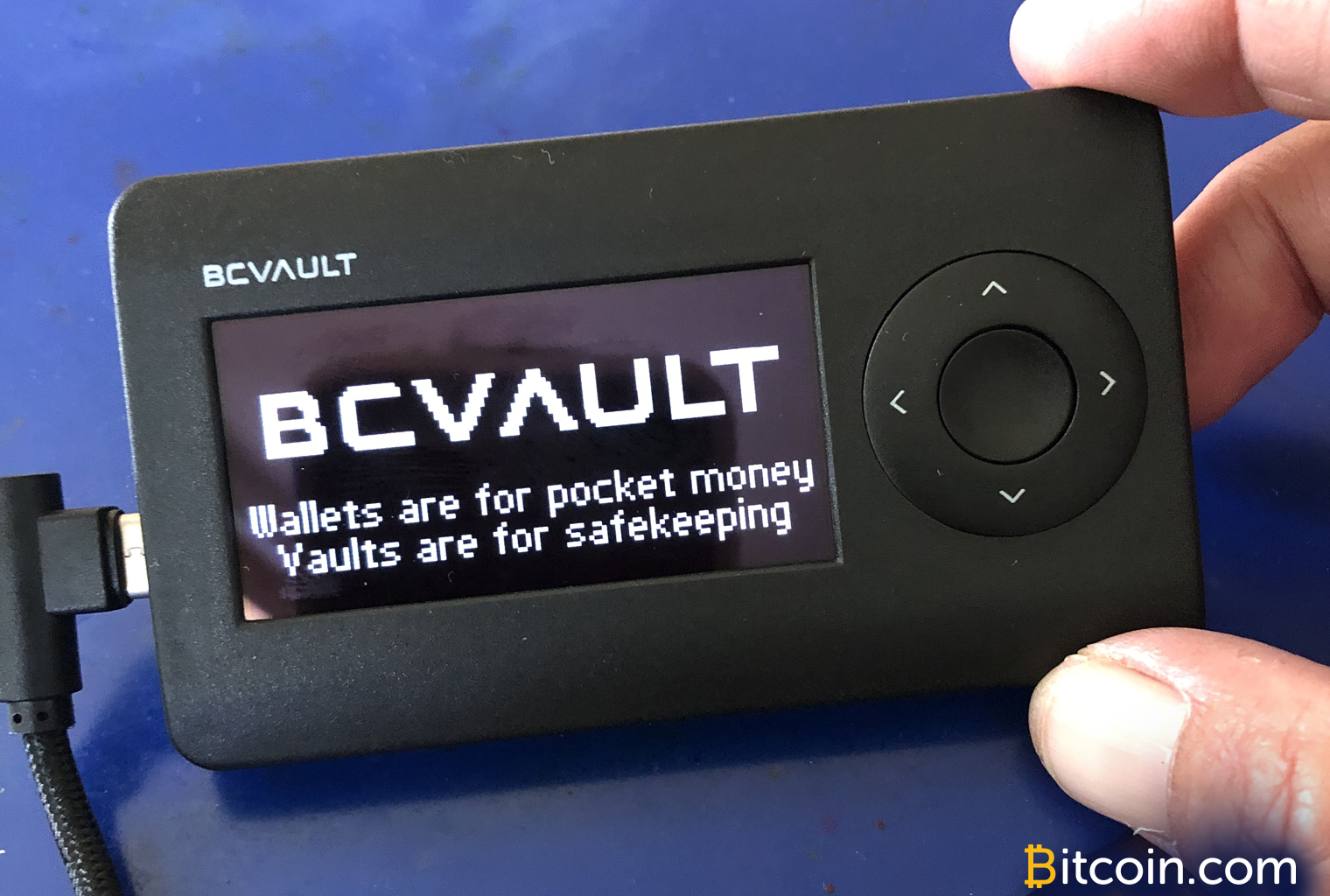 Review: bc vault is an unorthodox hardware wallet with a random key generator Review: bc vault is an unorthodox hardware wallet with a random key generator