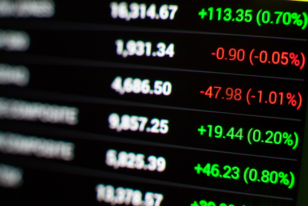 Stocks plunge could spell trouble for bitcoin in near-term, risking recent momentum Stocks plunge could spell trouble for bitcoin in near-term, risking recent momentum