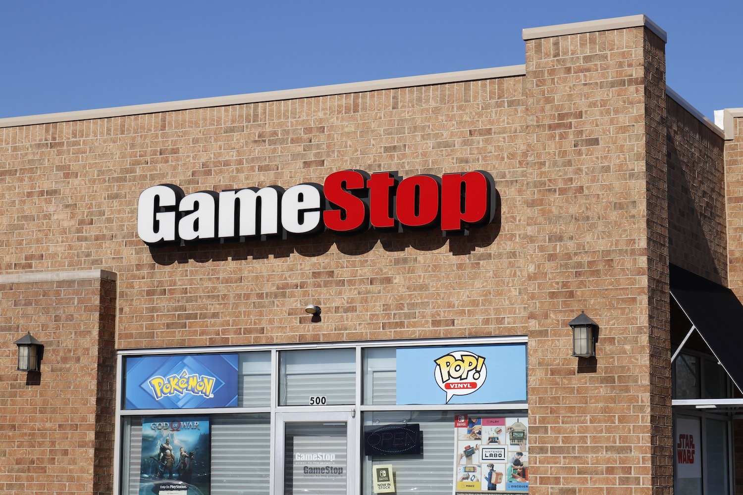 You can now ‘spedn’ bitcoin at gamestop, barnes & noble and more You can now ‘spedn’ bitcoin at gamestop, barnes & noble and more