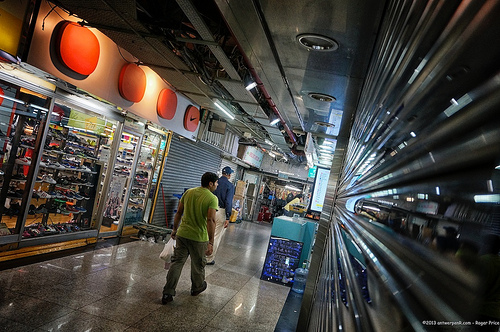 Quiet in the mall today... Tags