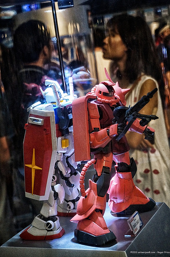 Gundam things in times square - i just do not get this Tags