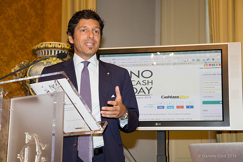 Bitcoin_nocashday-85 Tags