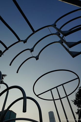Sculpture thing @ kowloon park Tags