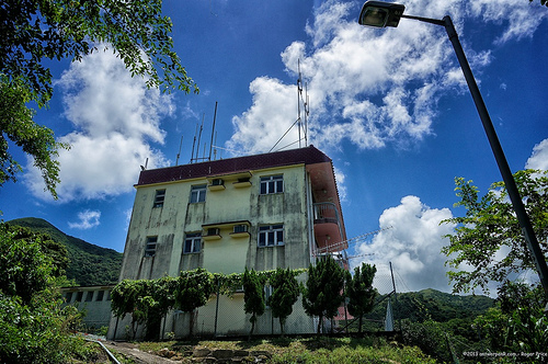At the yellow house on lantau island Tags