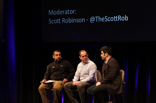 27-09_31_02-01-7d1_0238 Tags