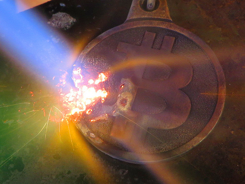 Attacking a bitcoin with heat img_7682 Tags