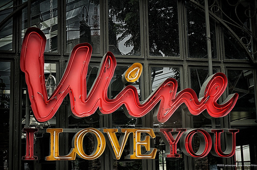Wine - i love you - go figure! Tags