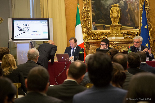 Bitcoin_nocashday-77 Tags