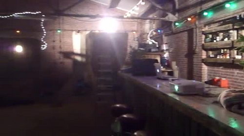 Voorbereiding en opbouw bitcoin café groningen @emgfaktors. We starten om 20. 00! Tags