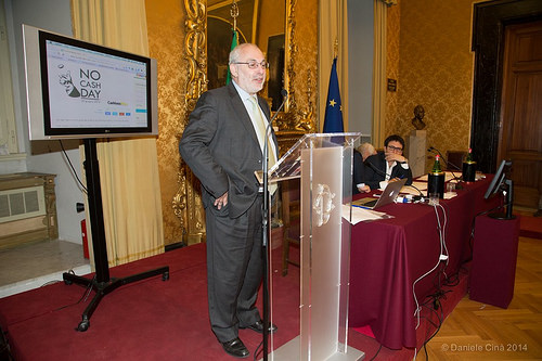 Bitcoin_nocashday-91 Tags