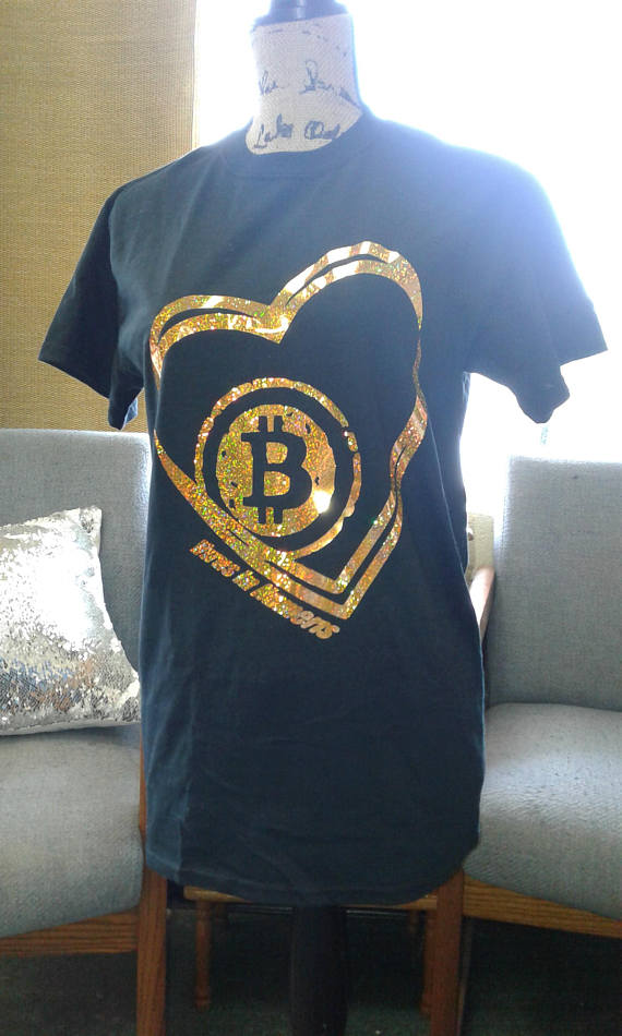 Bitcoin shirt/ cryptocurrency shirt/love bitcoin cryptocurrency shirt/ virus in numeris shirt/bitcoin shirt in vinyl