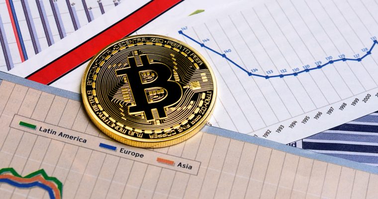 Bitcoin briefly drops to $9,000: factors behind the decline