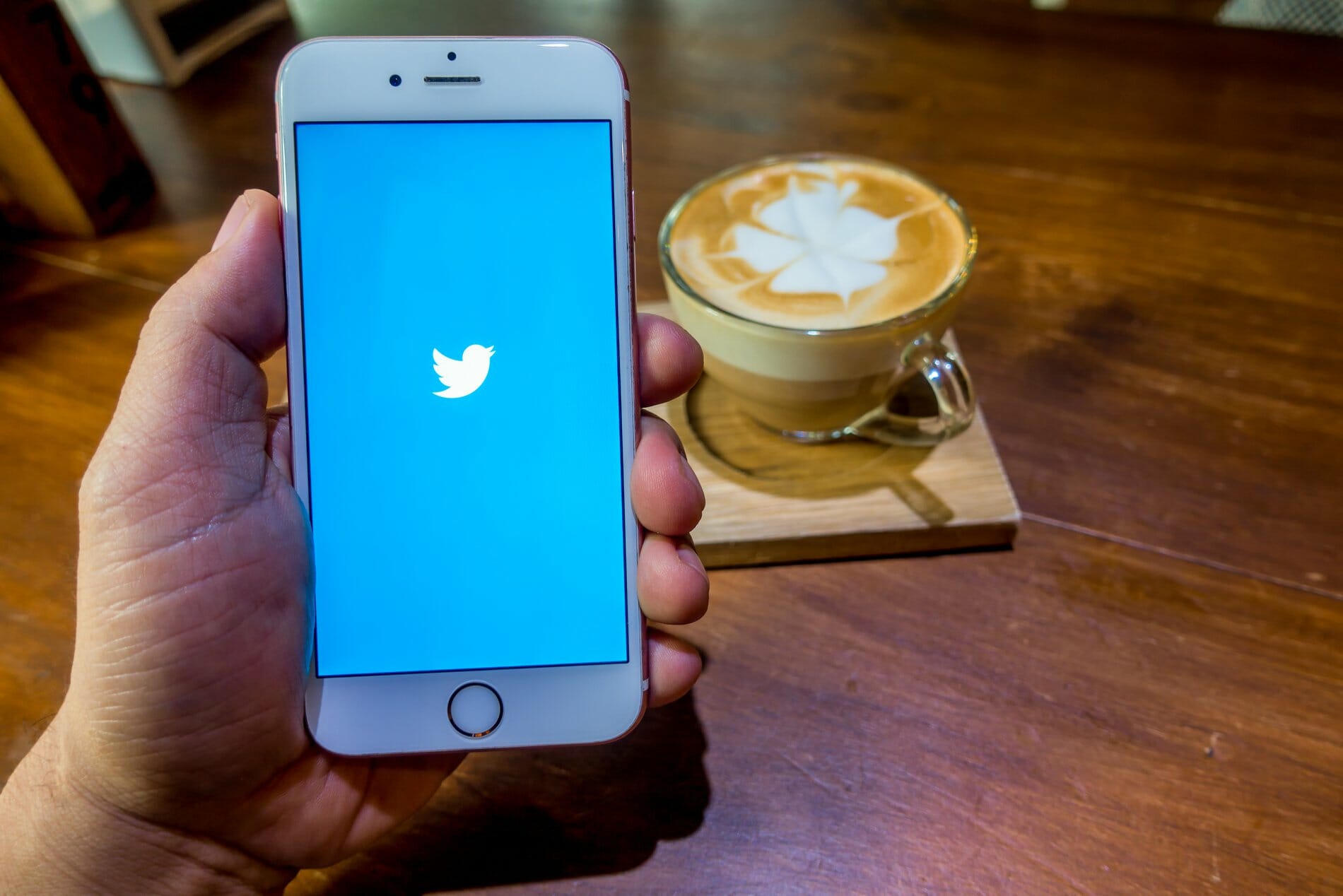 Twitter will ban ico ads starting tomorrow Twitter will ban ico ads starting tomorrow