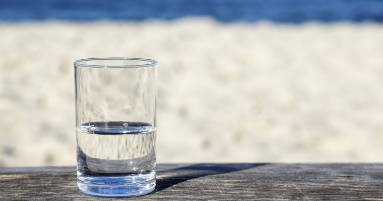 Cryptocurrency market remains stable at $350 billion, bitcoin at $9,000