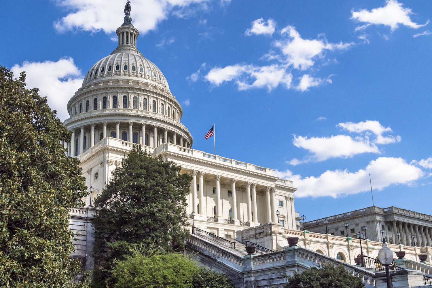 Sec official defends 'balanced' ico oversight in congress Sec official defends 'balanced' ico oversight in congress