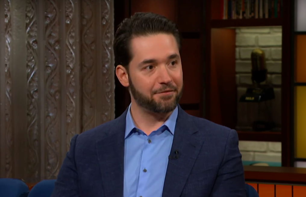 Reddit founder says crypto can 'fuel a potential new internet' Reddit founder says crypto can 'fuel a potential new internet'