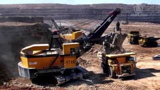 山西国企克扣工资 上千工人连日追讨(中煤平朔集团_工人工资) 山西国企克扣工资 上千工人连日追讨(中煤平朔集团_工人工资)